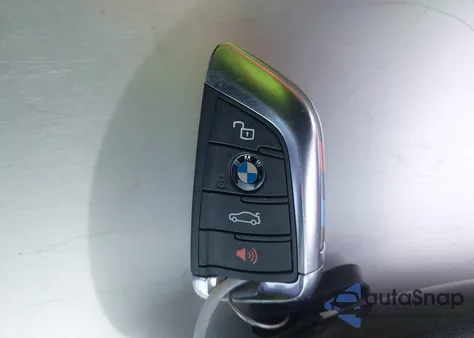 2021 BMW M3 Competition z USA, uszkodzony, nr VIN WBS33AY05MFL49911